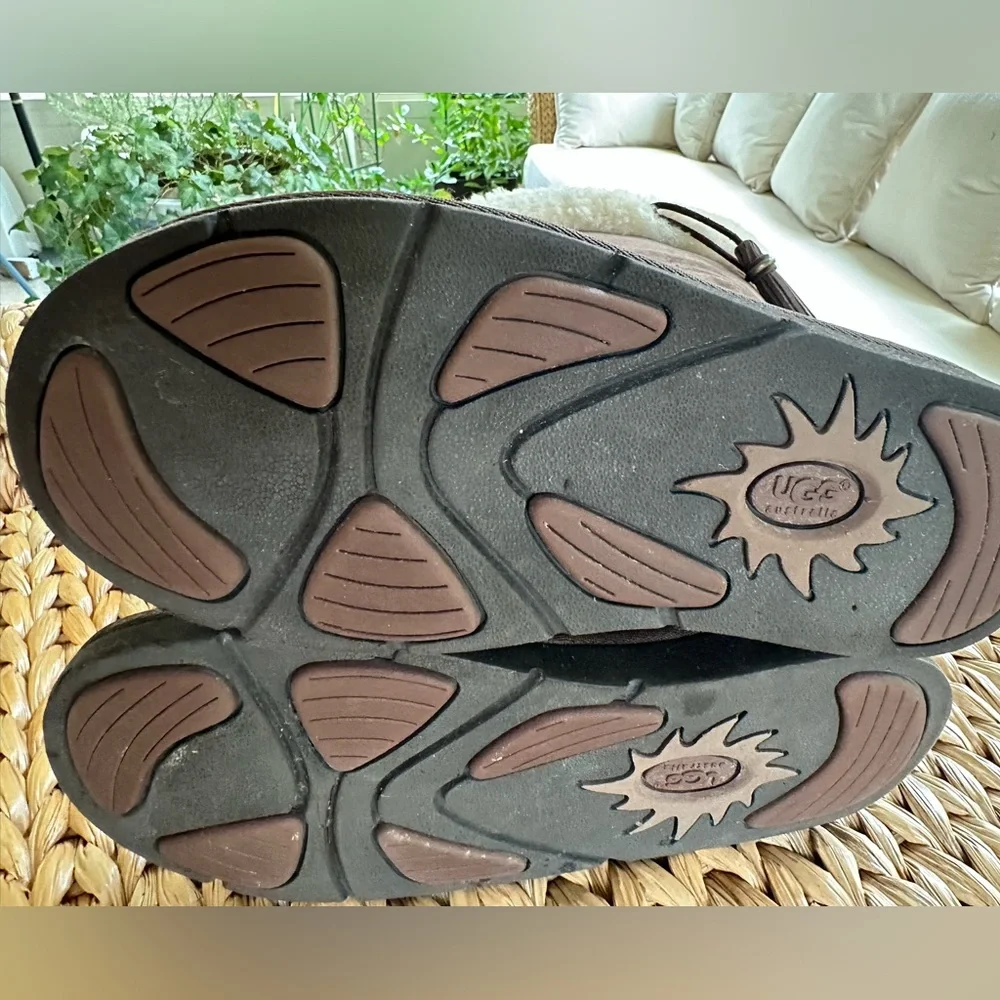 Ugg Australia Women’s Plumdale tall calf boots - Picture 6 of 13